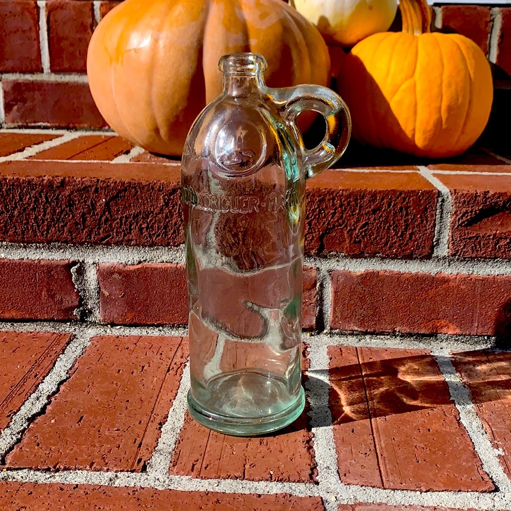 1930s Gin Xoiguer-Mahon Gin Antique Handcrafted Bottle/mixologist party man cave